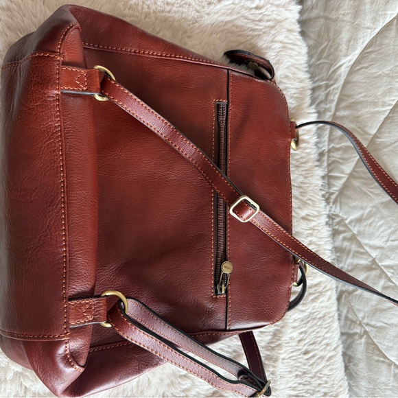 Katana Brown Leather Backpack with Gold Accents purchased in Porto Portugal - Picture 2 of 3